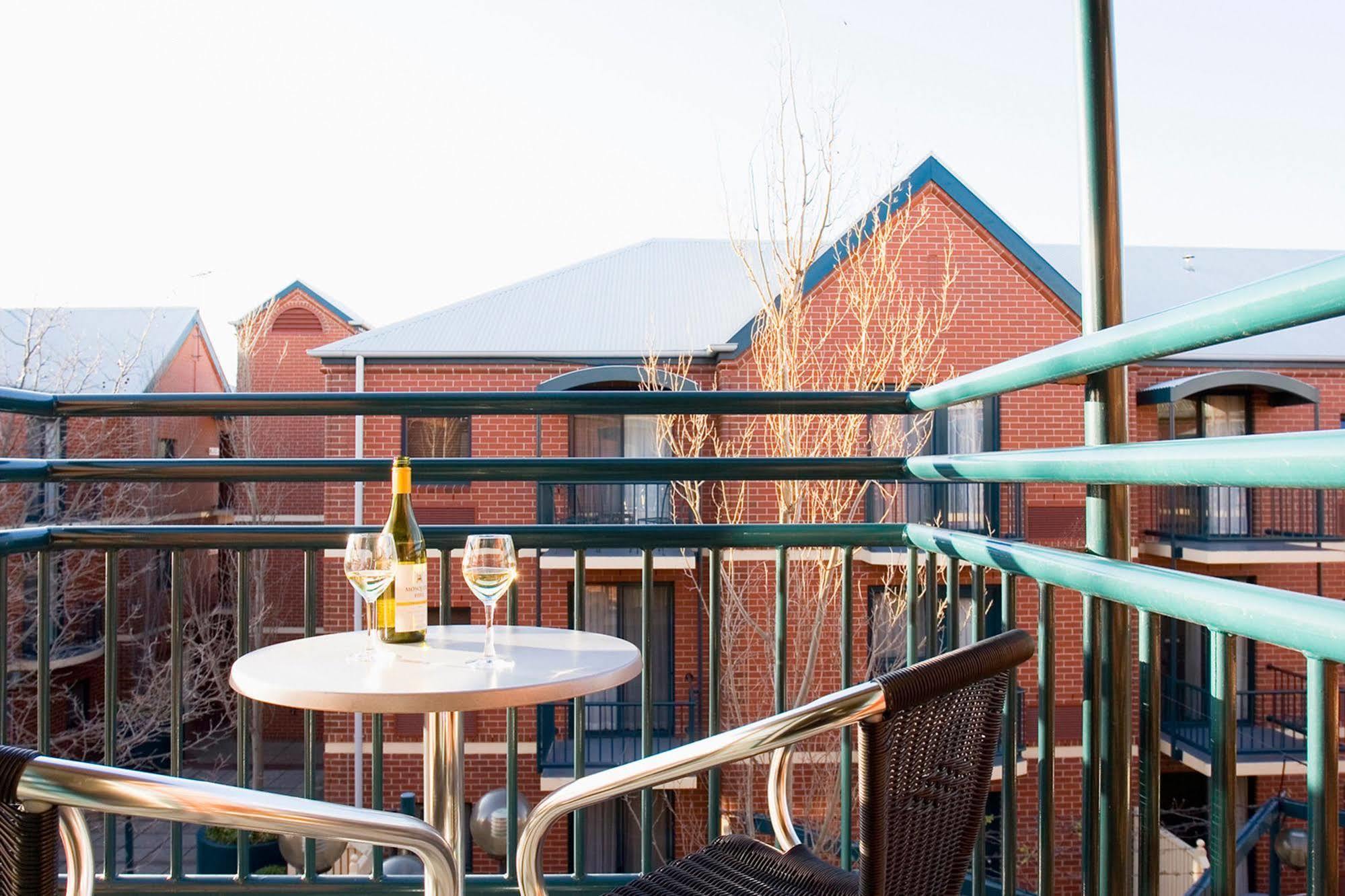 Breakfree Adelaide Aparthotel Exterior foto